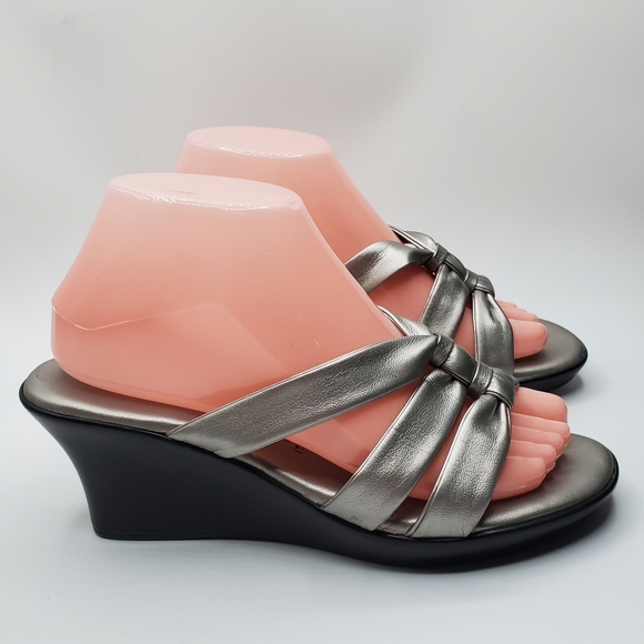 Italian Shoemakers Shoes - Italian Shoemaker wedge sandals
